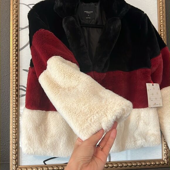Faux Fur Jacket Block Color Slight Cropped Size Medium - Picture 4 of 5